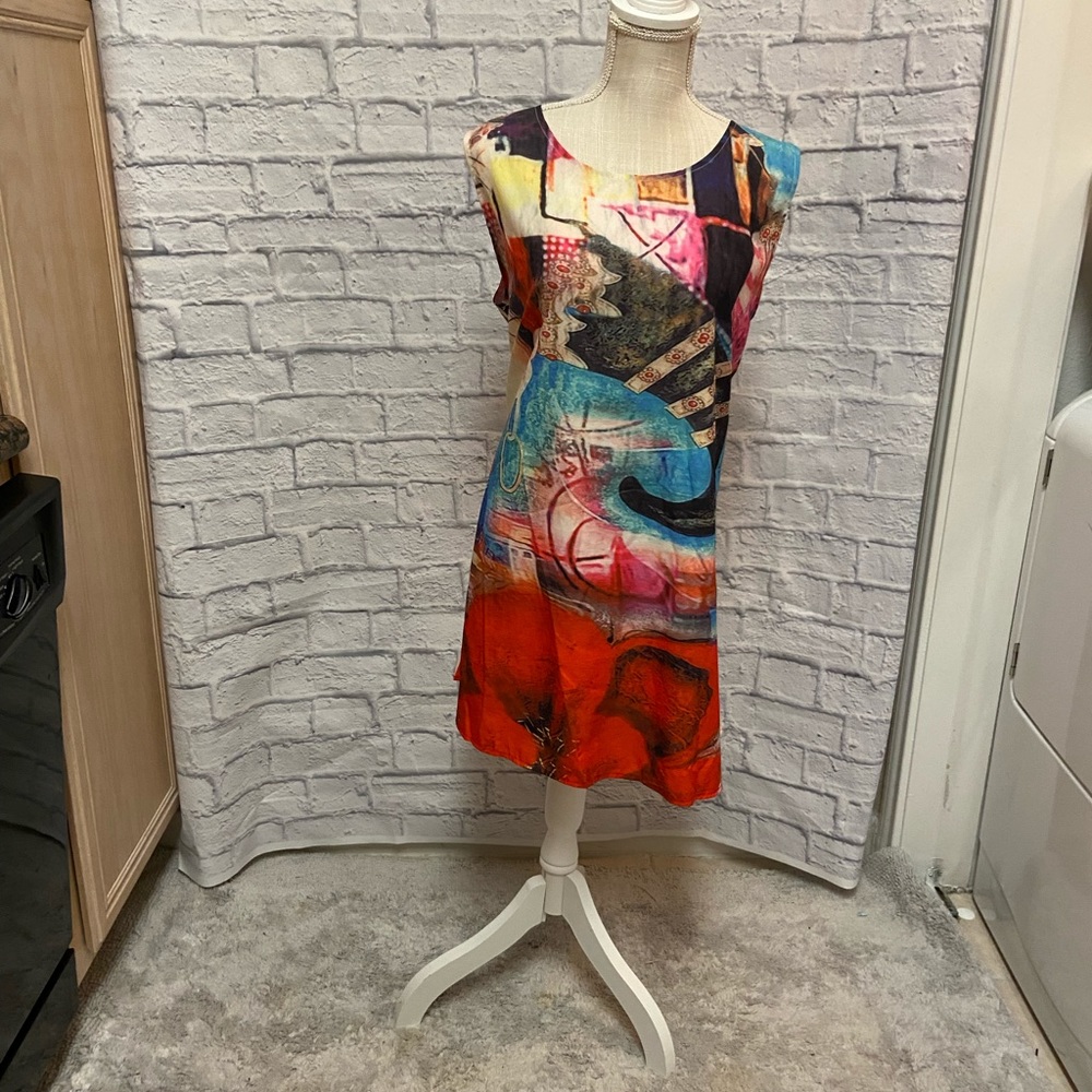 Vintage a line gorgeous dress. So abstract and beautiful